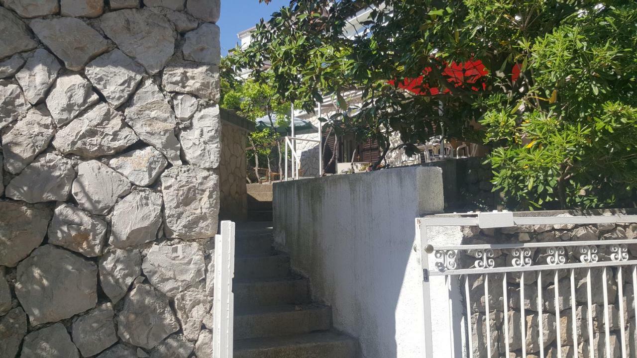 Villa Gromaca Omišalj Eksteriør bilde
